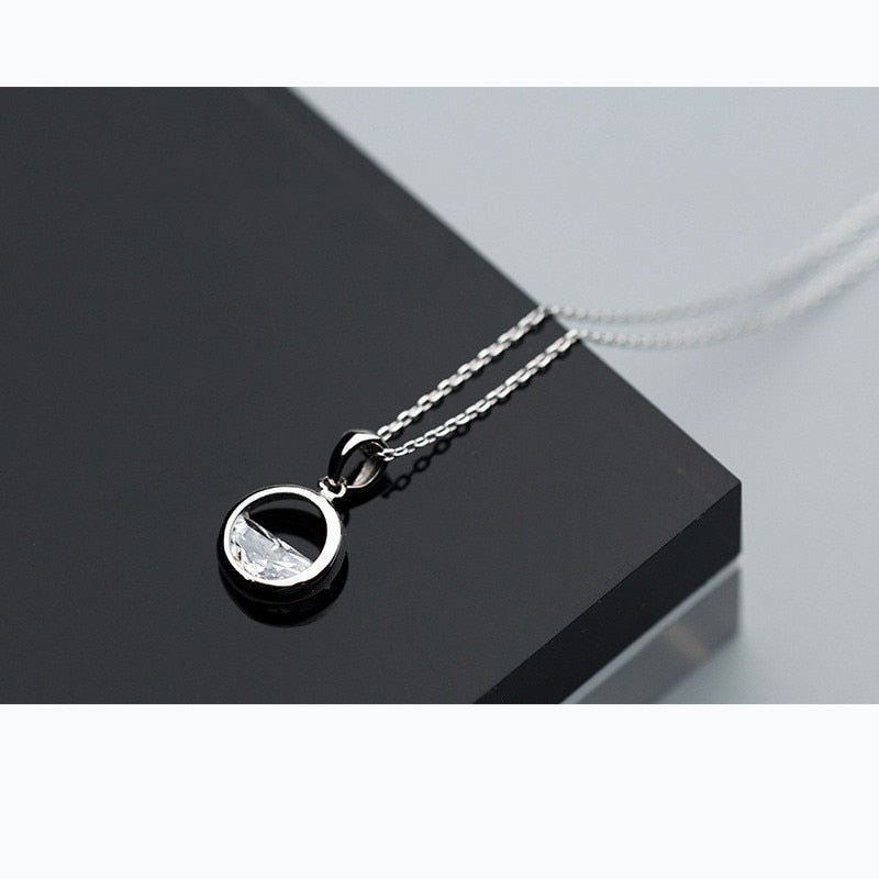 Crystal Round Minimalist Pendant Necklaces - Zariar.comCrystal Round Minimalist Pendant NecklacesZariar.comZariar.com<none>Crystal Round Minimalist Pendant Necklaces