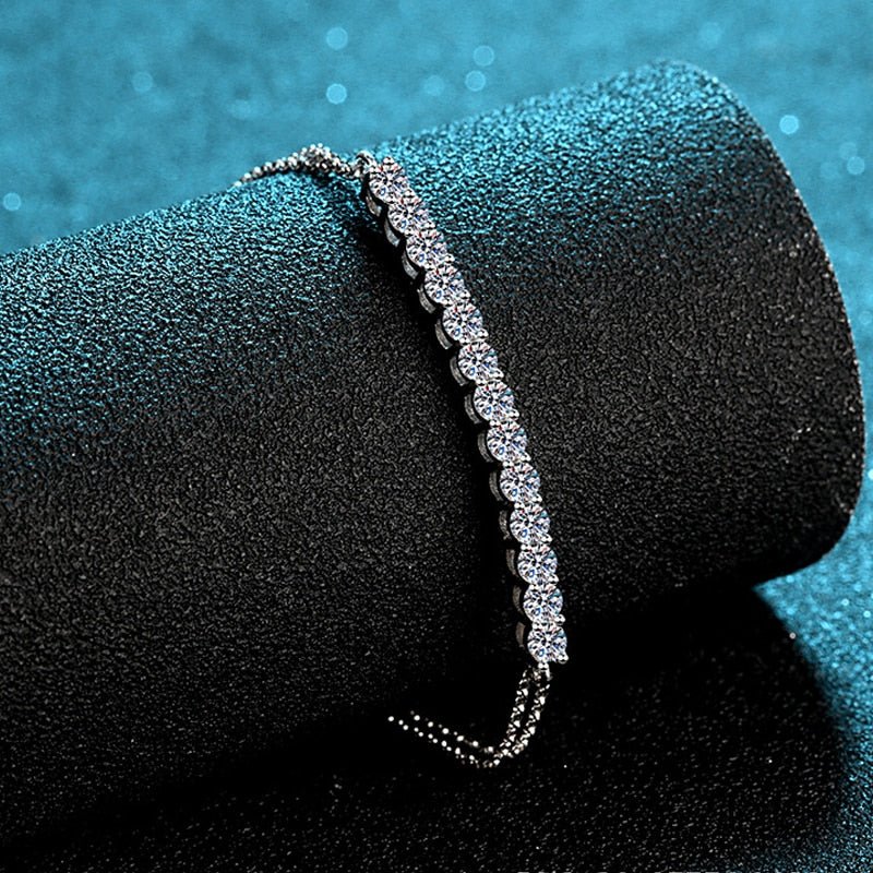 Diamond adjustable bracelet - Zariar.comDiamond adjustable braceletZariar.comZariar.com200001034:361180#total 1.3 caratDiamond adjustable bracelet